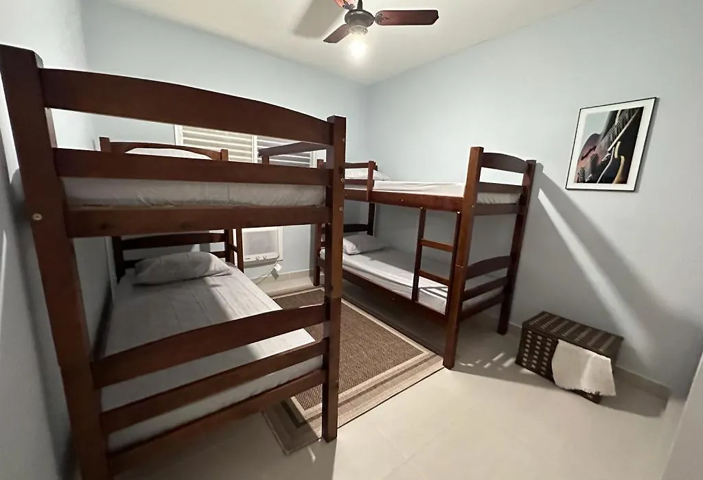 Lindo apartamento na enseada-1